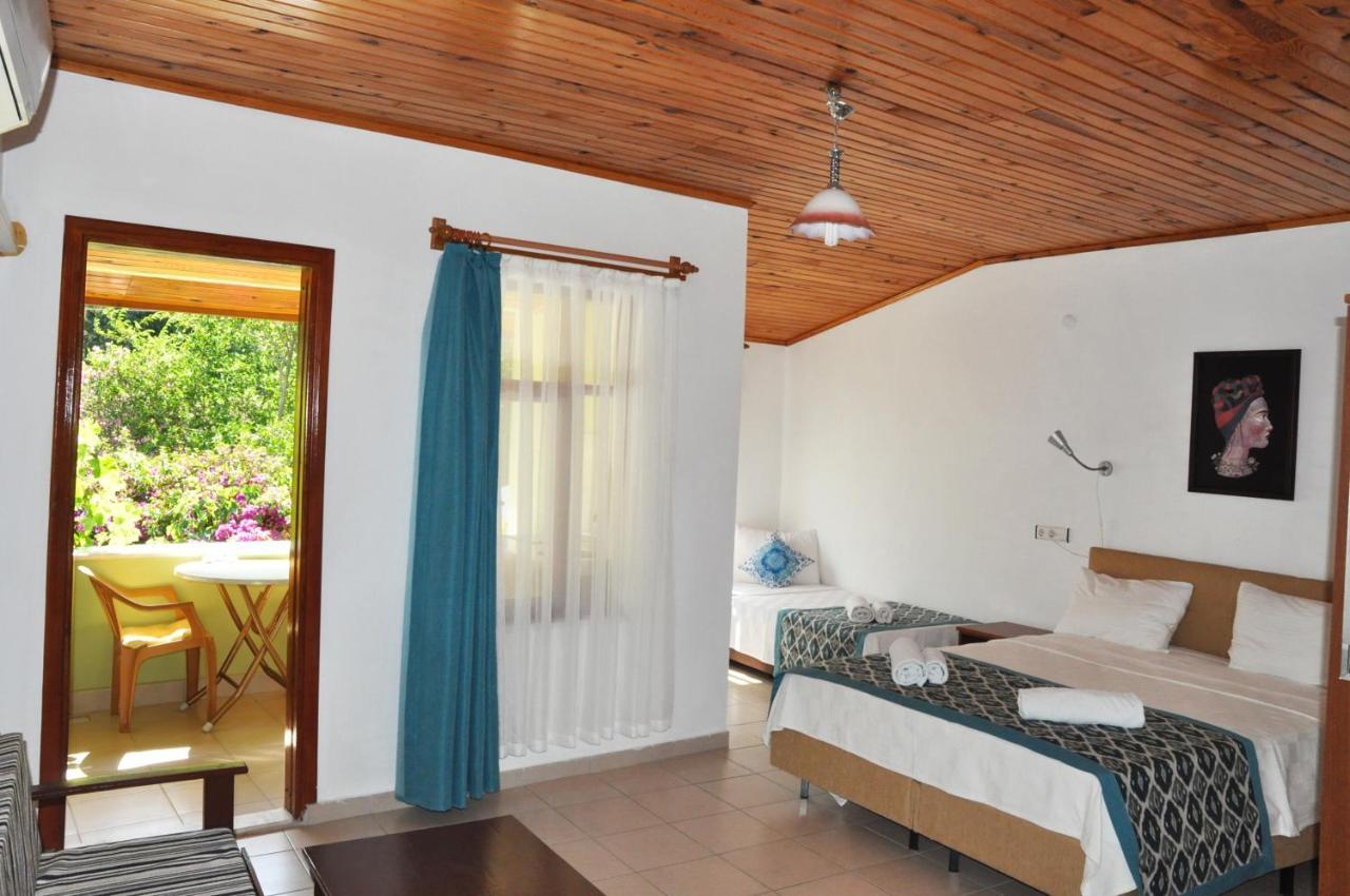 San Simon Hotel Чирали Екстериор снимка