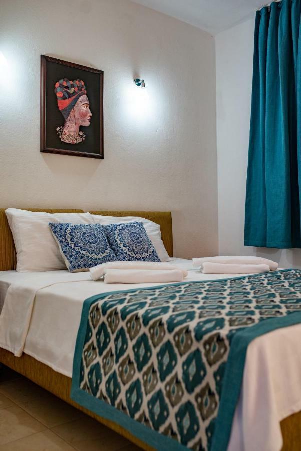 San Simon Hotel Чирали Екстериор снимка
