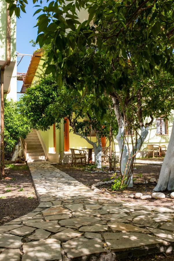 San Simon Hotel Чирали Екстериор снимка